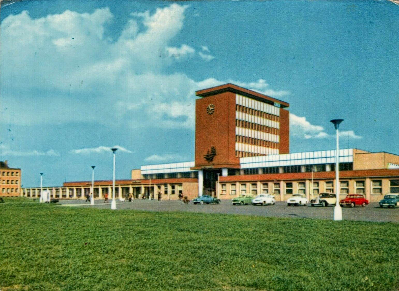 Bahnbauten Bilder & Bücher Cheb Hauptbahnhof