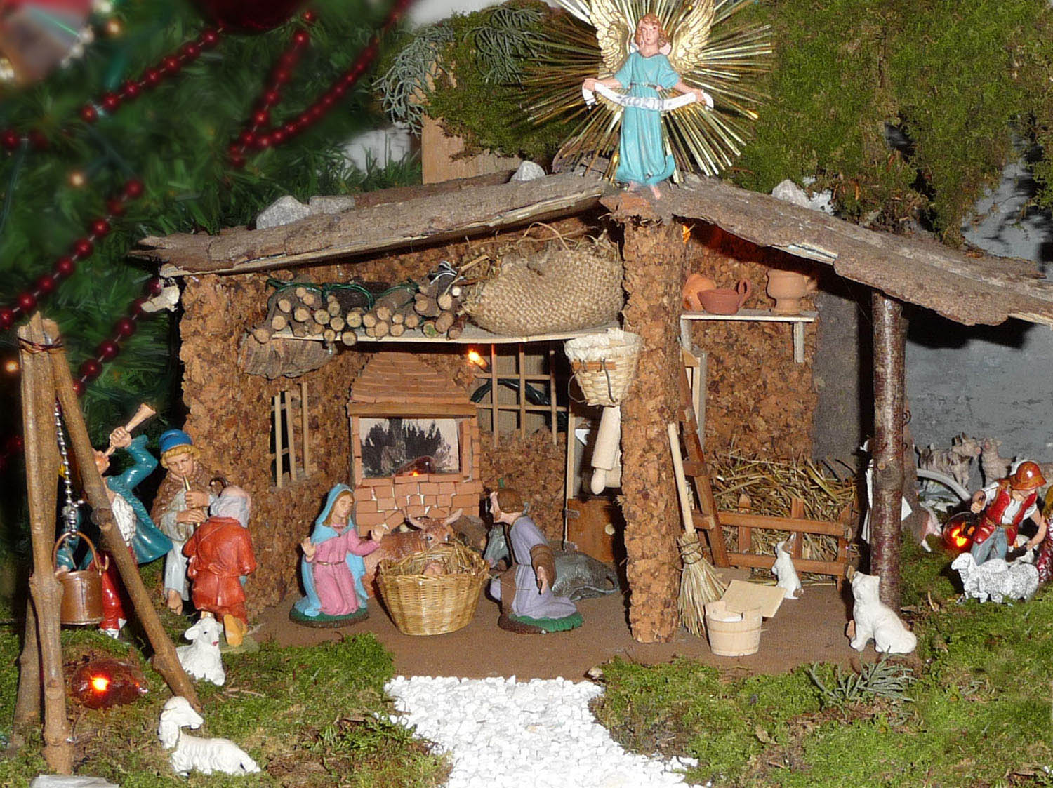 Morandi Sisters Microworld Traditional Christmas Cribs Presepio