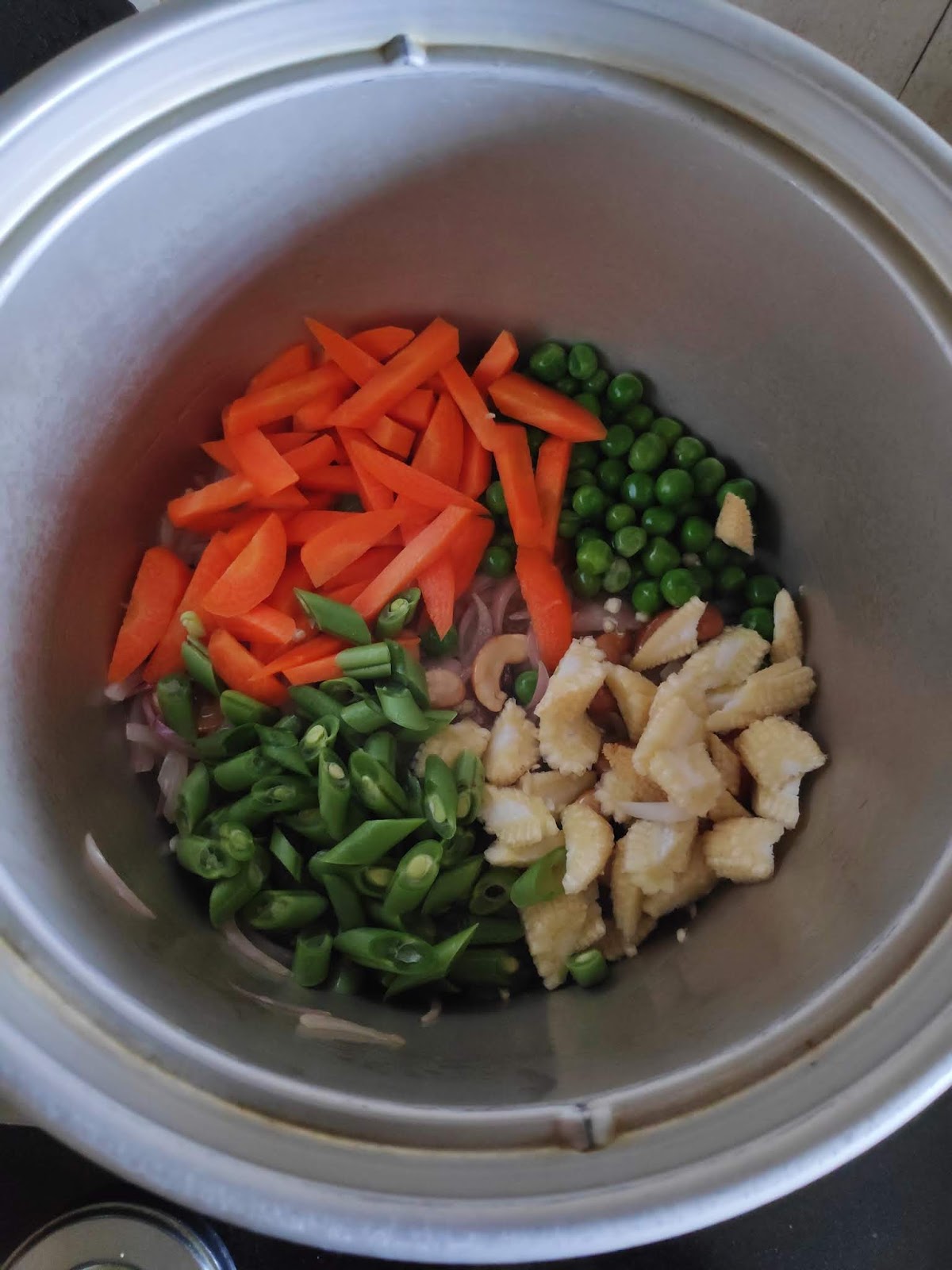 Easycooking Rice Cooker Vegetable Pulao