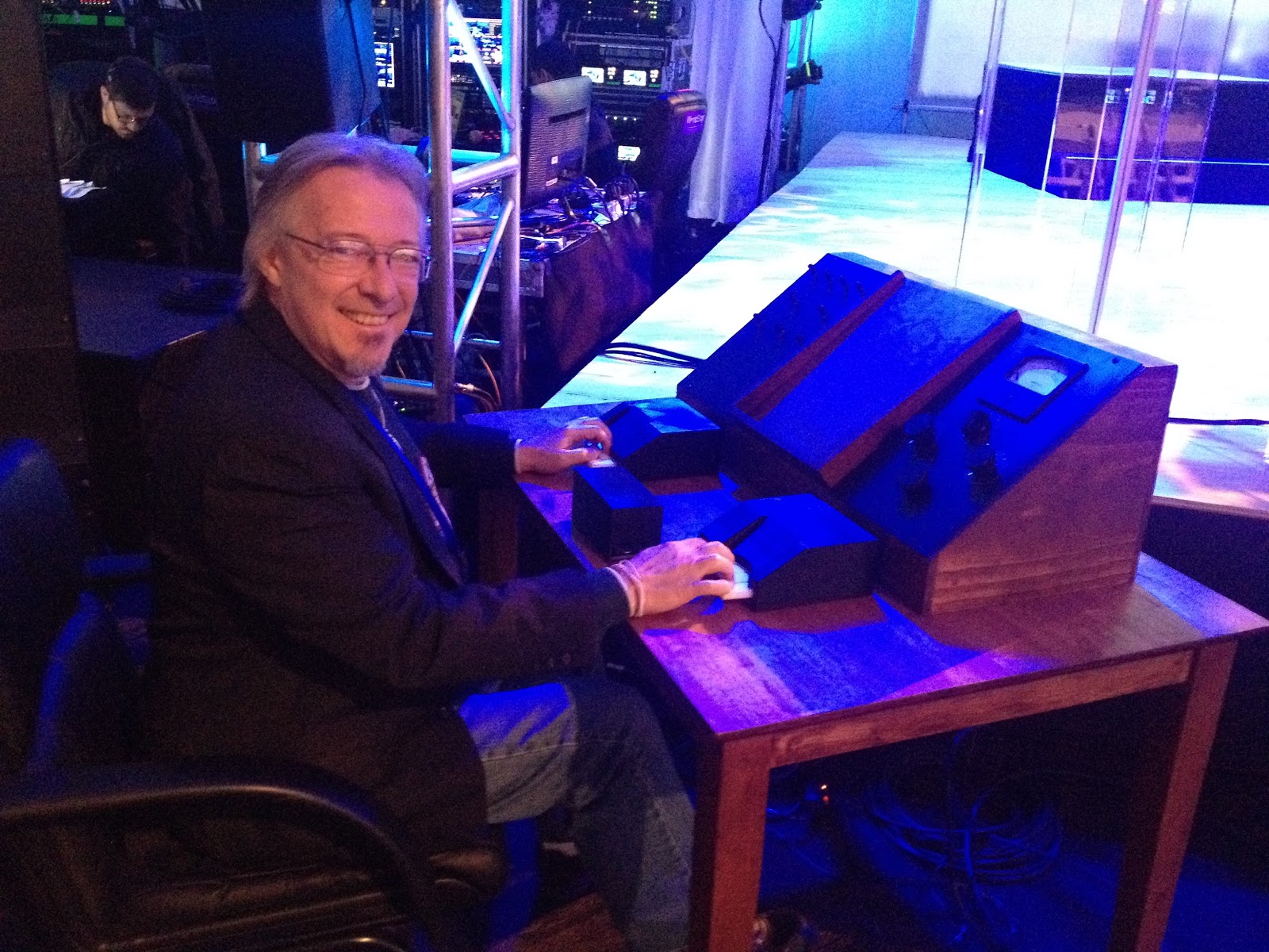 MATRIXSYNTH: Synthetic Soundlabs Pays a Rare Visit to Bell Lab's VODER ...