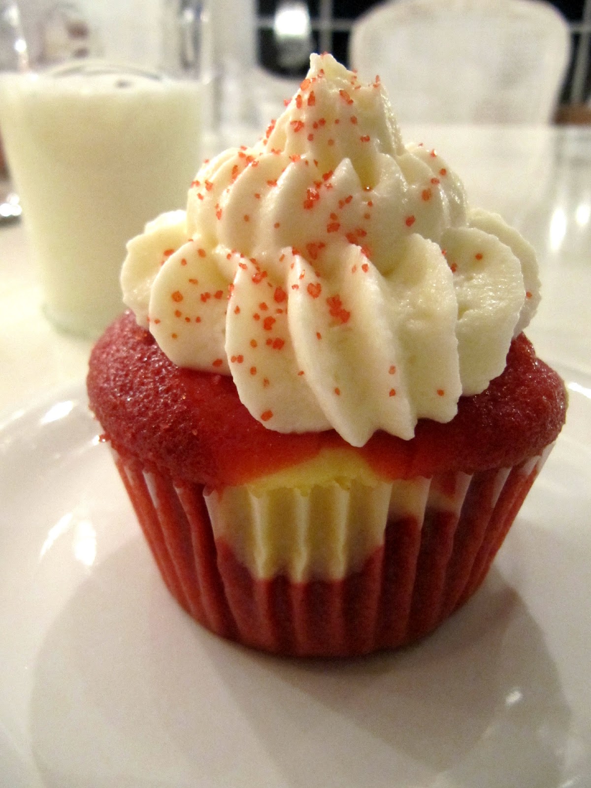 whitleigh cupcakes: Southern Red Velvet Cheesecake Cupcakes