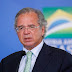 Aumento do Auxílio Brasil exige a cooperação dos Poderes, diz Guedes