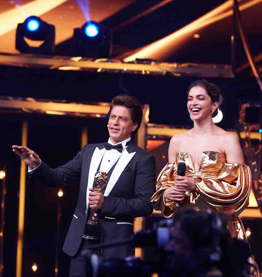 Second Edition of Lux Golden Awards To Be Aired 24th December