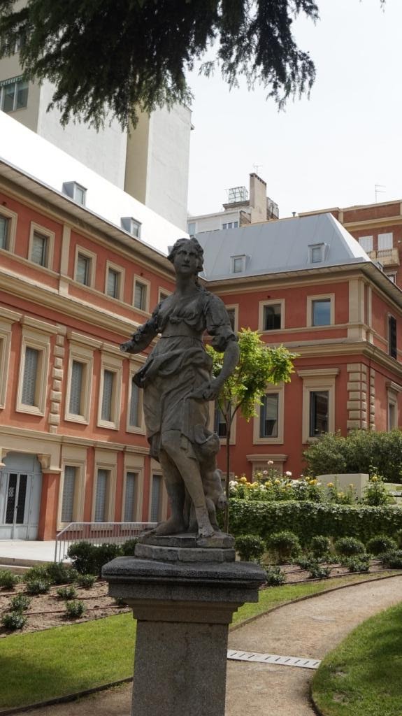 Jardines escondidos de Madrid desde Nuevos Ministerios