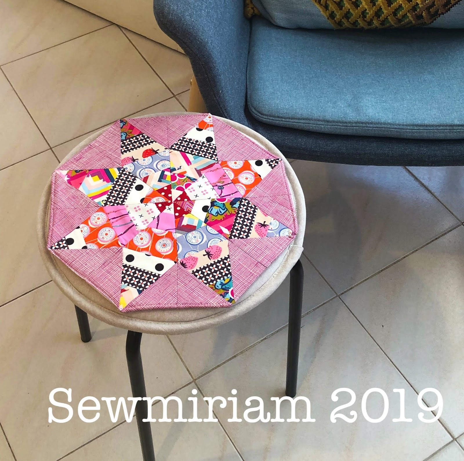 Verst gemakkelijk een Sew Miriam : Sewmiriam IKEA Stool Makeover