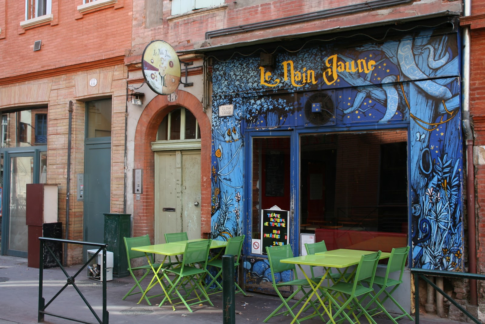 To See the Seven Continents: Toulouse, France