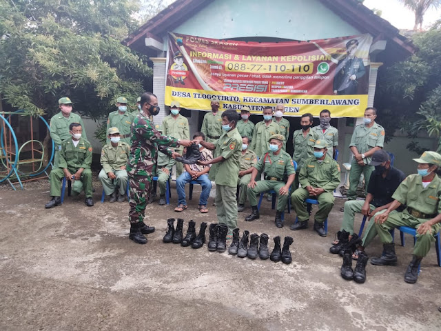 Kodim Sragen – Program TMMD Sengkuyung tahap 2 Tahun 2021 Anggota Kodim 0725/Sragen ini benar – benar selalu dekat dengan Rakyat Kodim Sragen – Program TMMD Sengkuyung tahap 2 Tahun 2021 Anggota Kodim 0725/Sragen ini benar – benar selalu dekat dengan Rakyat