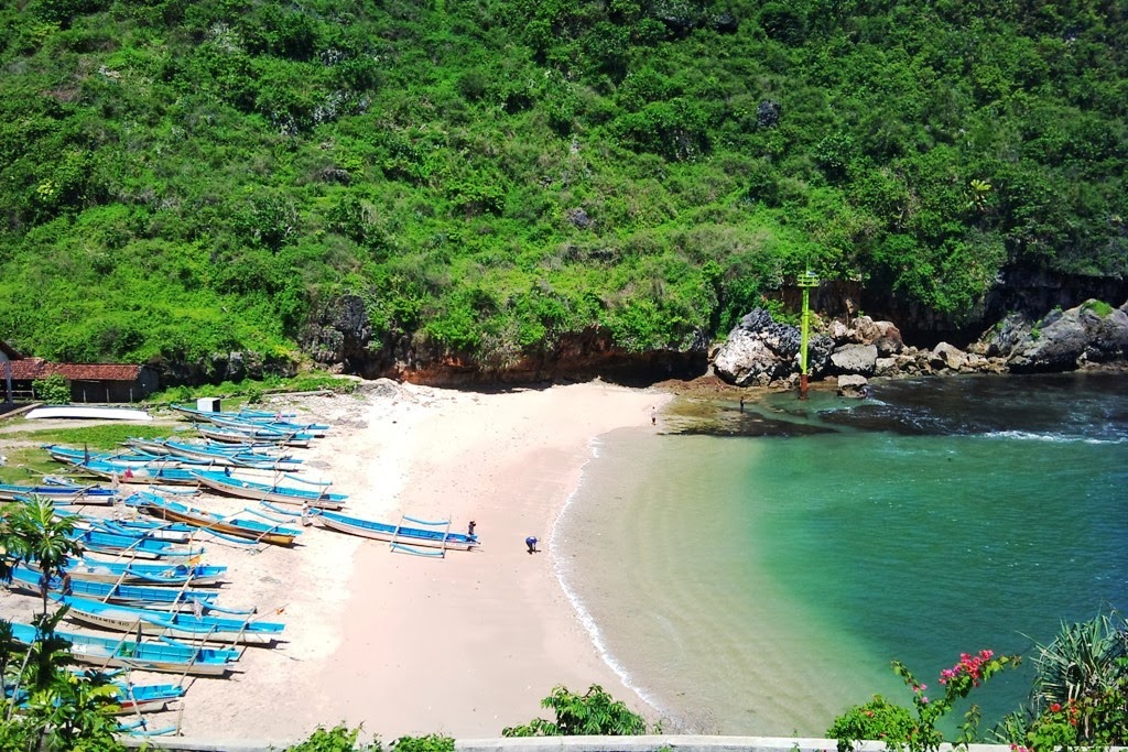 Wisata Channel Berwisata ke Pesisir Pantai Indah Gesing