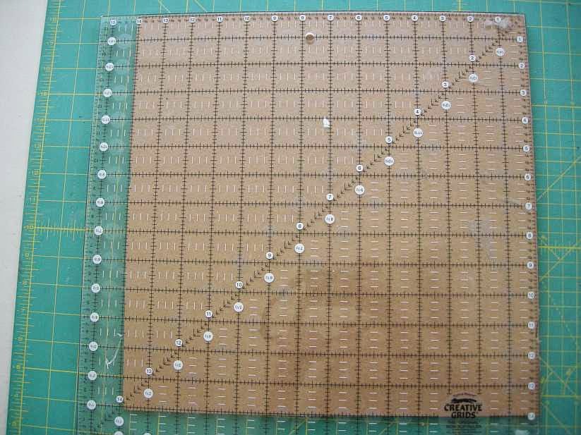 Allie's in Stitches "Tammy"and How to Mount a 14" Block