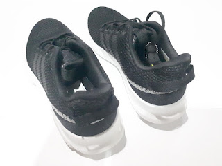 Sepatu Running Wanita Adidas CF Racer TR CG5764 Black White Original ADD005 Sisa Stok