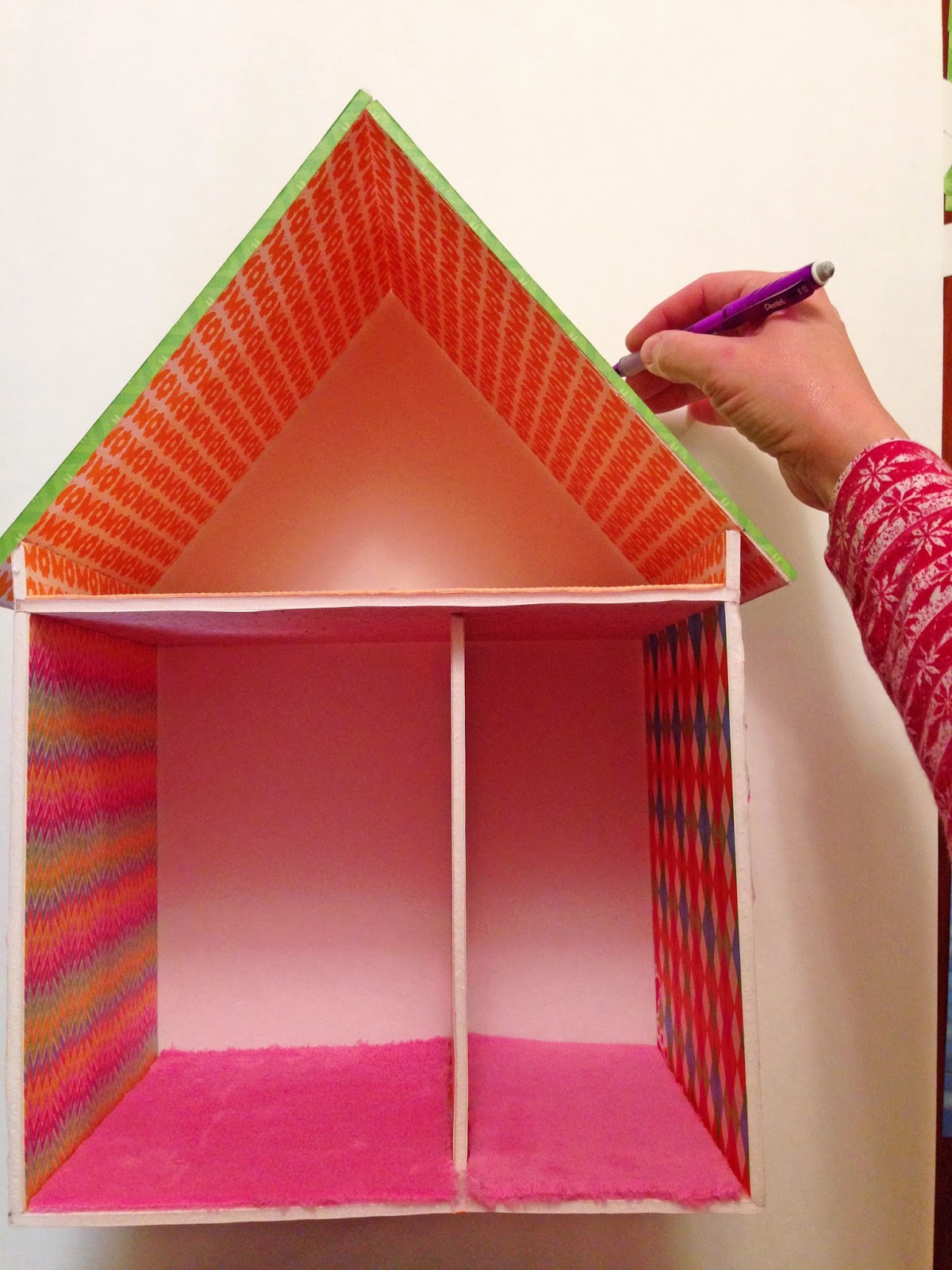 Dollhouse Decorating A Quick, Easy, Fun, Cheap Foamboard Dollhouse!