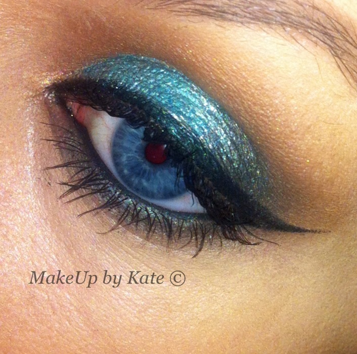 MakeUp by Kate! Eye Look 2 Teal Glitter!