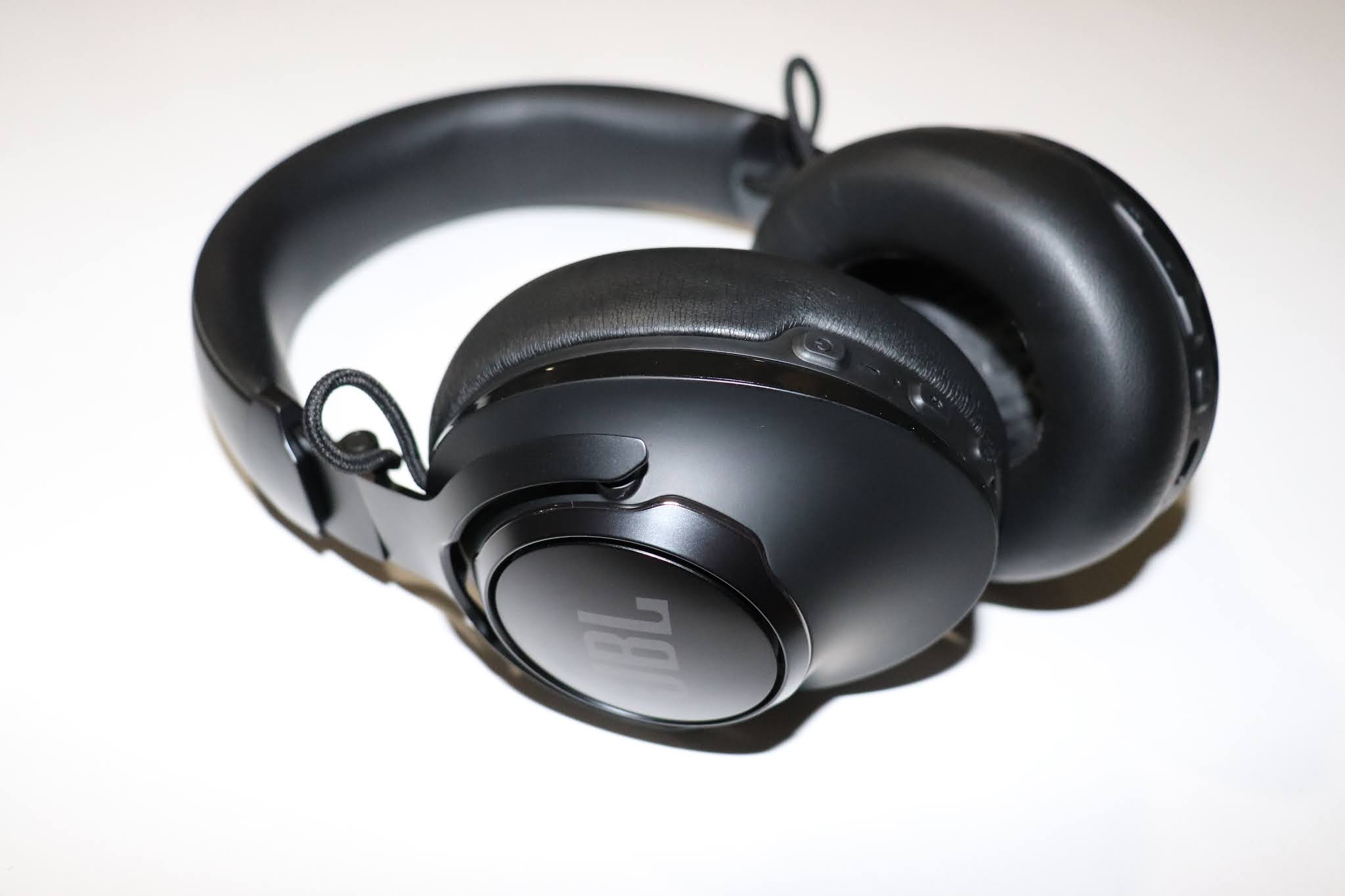 Stereowise Plus: JBL Club 950NC Wireless Headphones Review