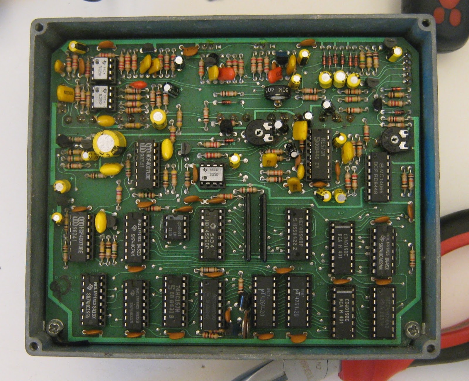 False Electronics: Digitech PDS 1000 & 2000 Repairs