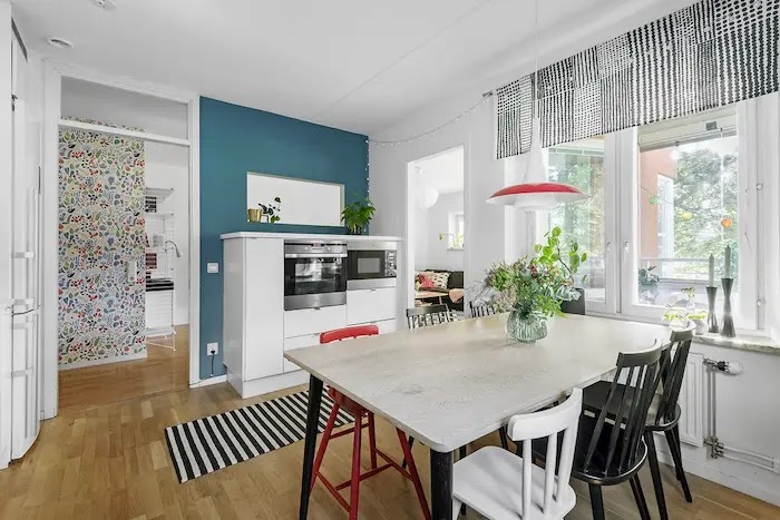 Cocina con comedor incorporado