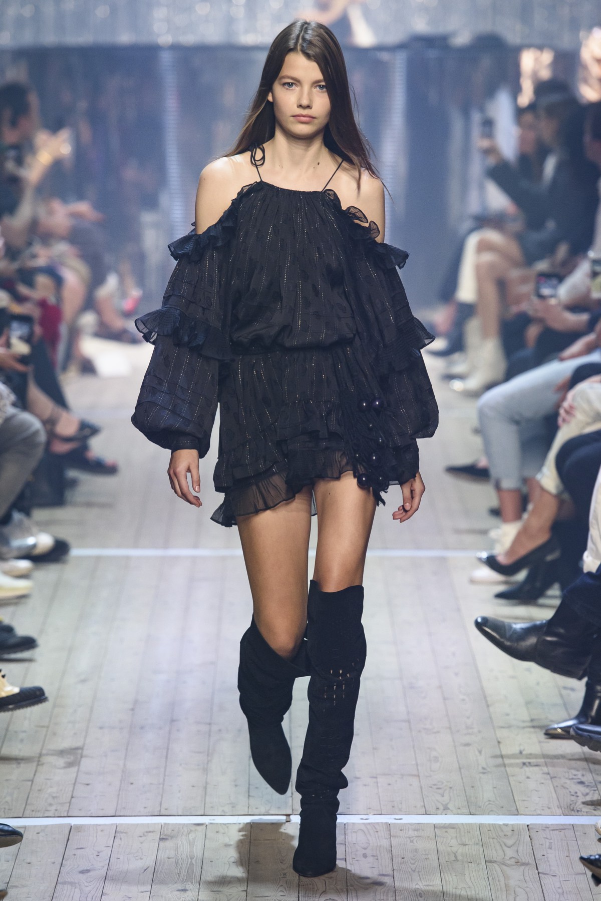 Runway: Isabel Marant Spring 2019 Ready-to-Wear, Paris