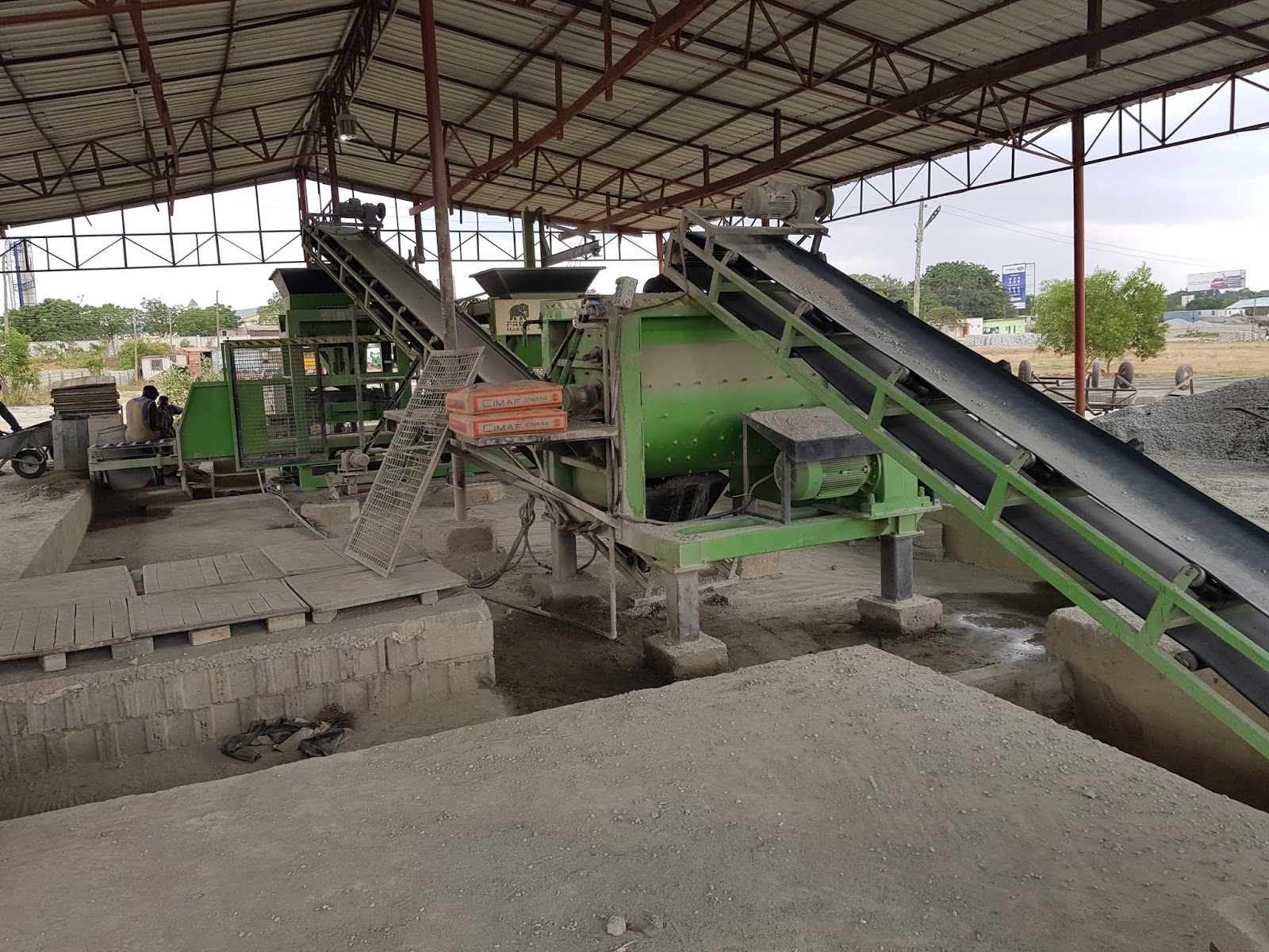 AA+ SAND AND STONE GHANA Blocks