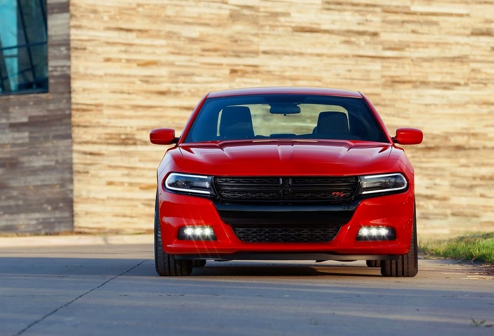 Dodge Charger 2015 | Mundo Carros