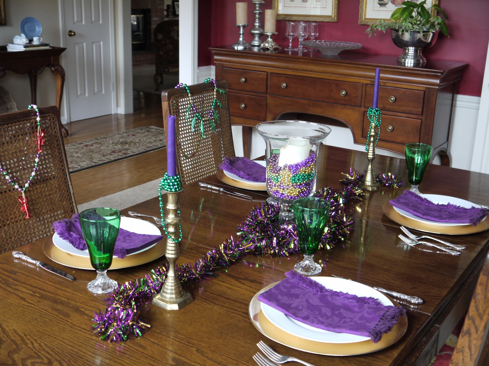 mardi gras table napkins