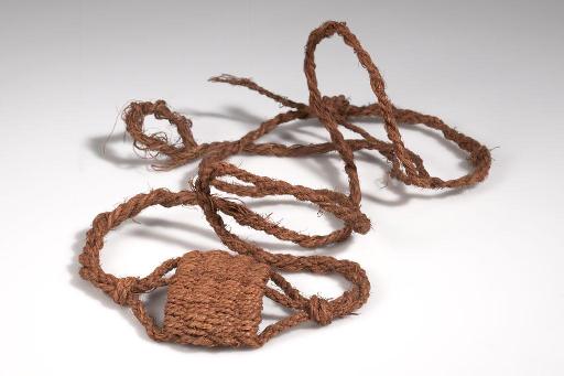 Tano' Hu I Islan Guahan: Micronesian Slings