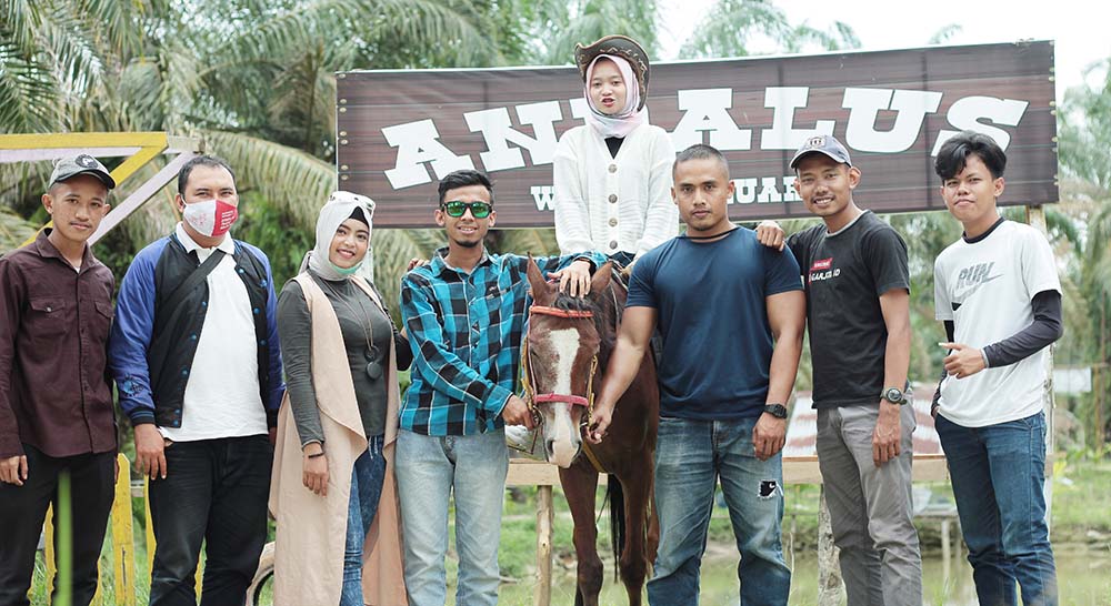 Main Kuda Bareng Dia di Andalus Wisata Keluarga, tempat wisata di riau pekanbaru, tempat wisata di kampar