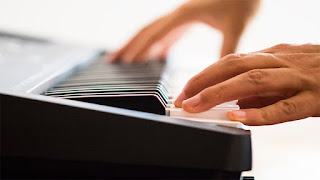 Easy songs for piano beginners