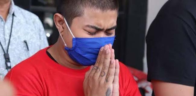 Bim Bim, Pemuda Surabaya Penghina Nabi Muhammad Segera Diadili Bim Bim, Pemuda Surabaya Penghina Nabi Muhammad Segera Diadili