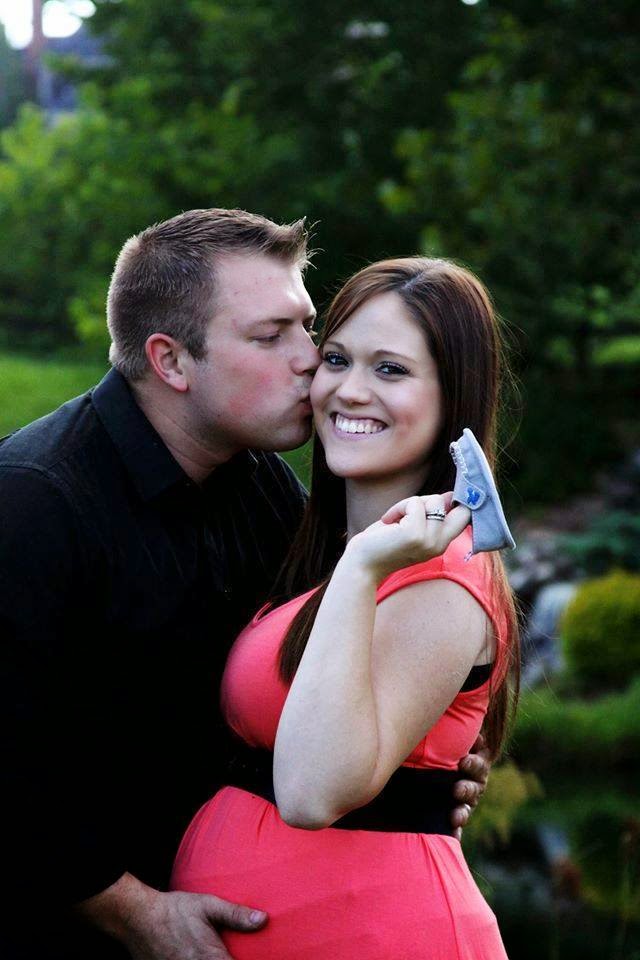 The Bates family blog Zach and Whitney's first year of marriage!