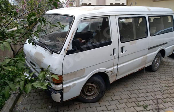 yer yarilsa yine araba becerikli kadin