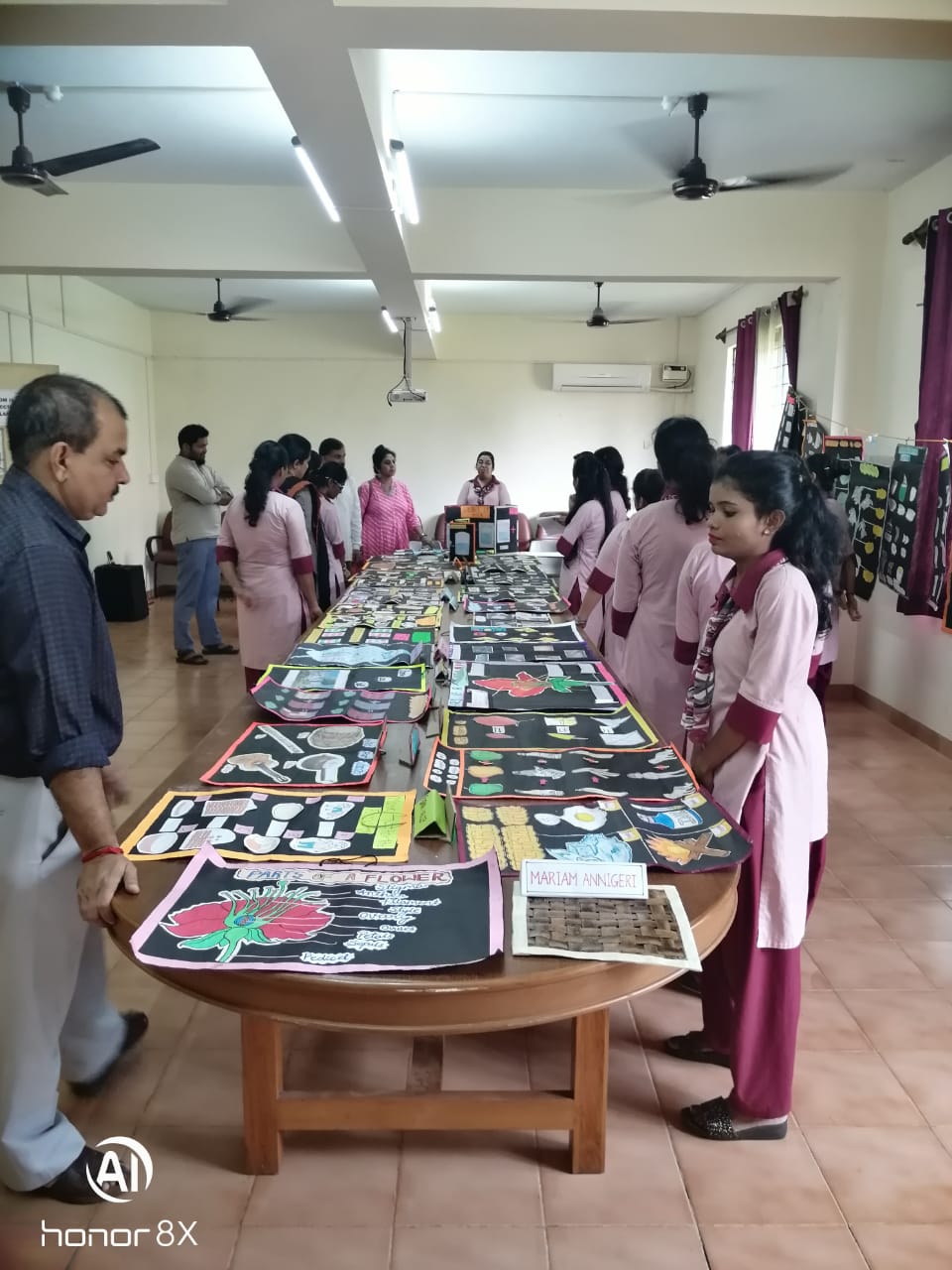 SciMosaic CHART EXHIBITION