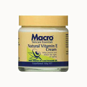 macro intense moisture cream