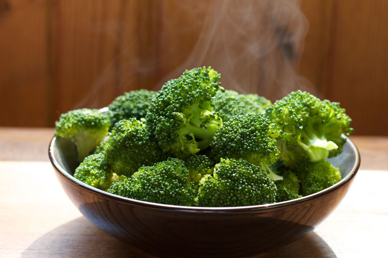 A Less Processed Life How to Make Perfectly Steamed Broccoli