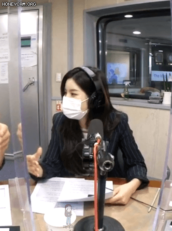 솔직한데 안 솔직한 권은비 연애초보 권사님    권텐