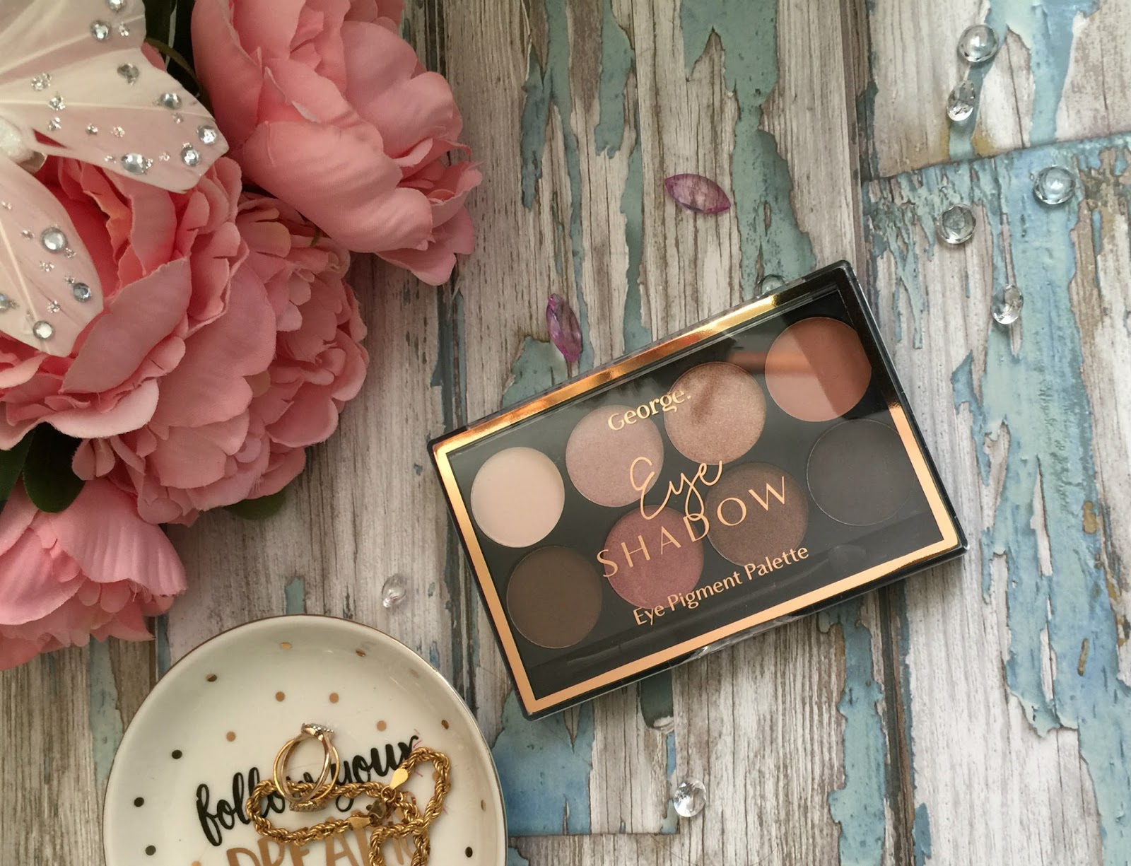Asda George makeup is a fabulous budget line
