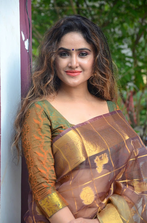 Sony Charishta at Silk and Cotton Expo - South Indian Actress