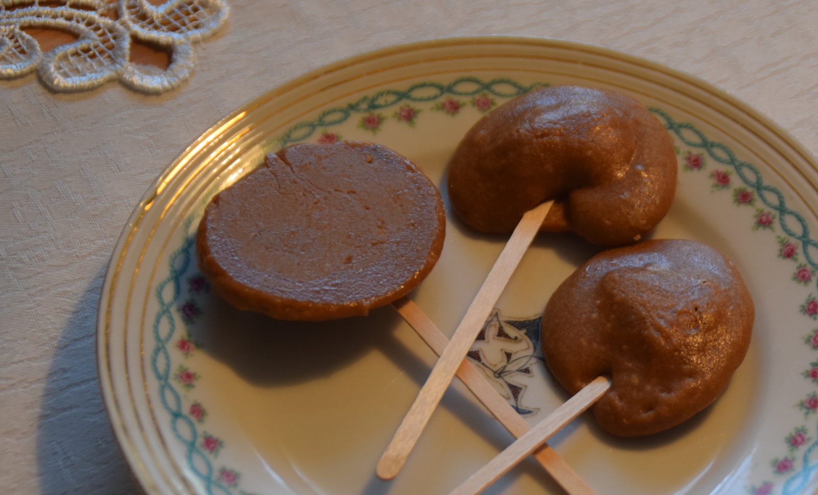 Simi´s Foodblog: Sahnige Lutscher Simi´s Foodblog: Sahnige Lutscher