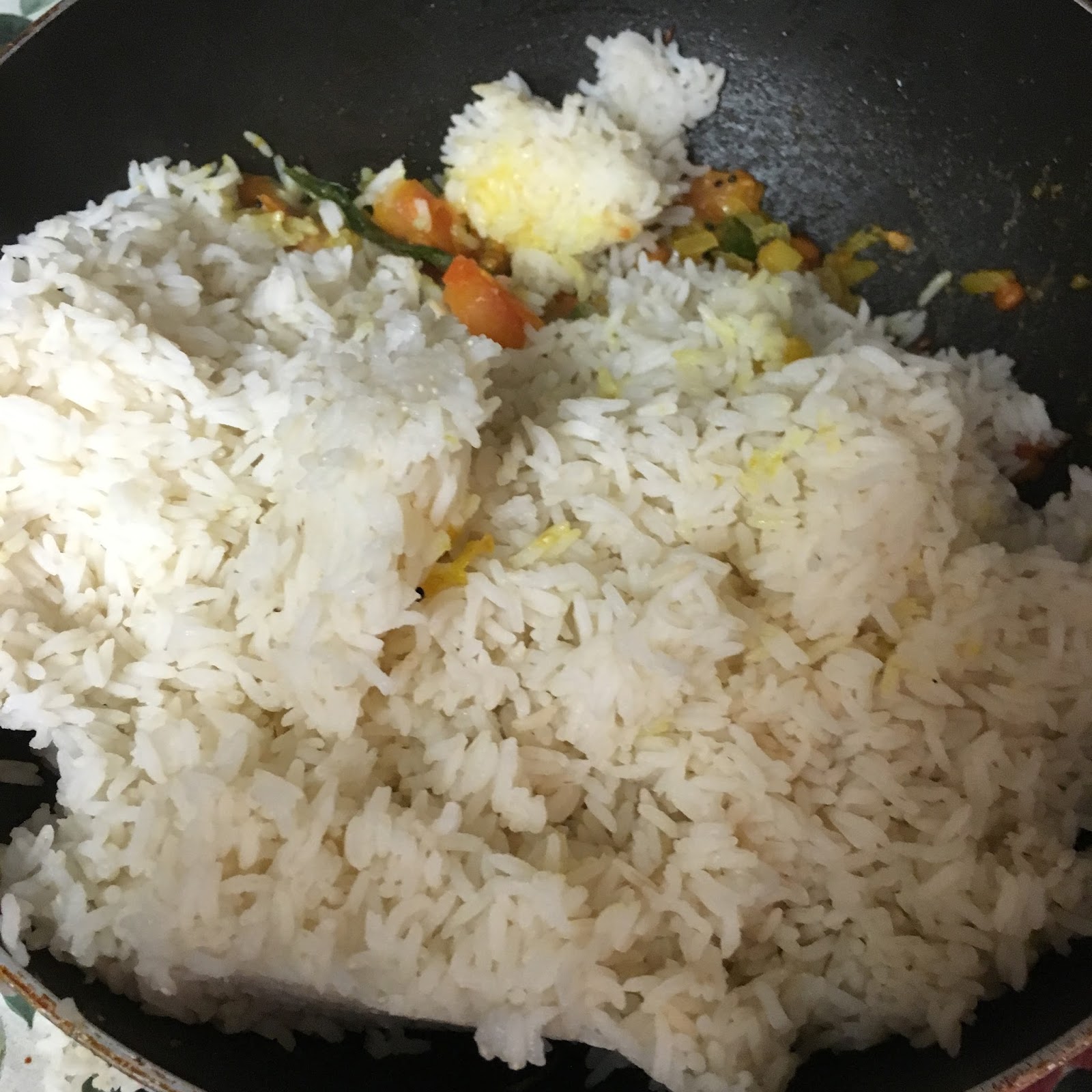 Easy, Tasty, Healthy Tomato Onion Rice / Tomato Onion Chitranna