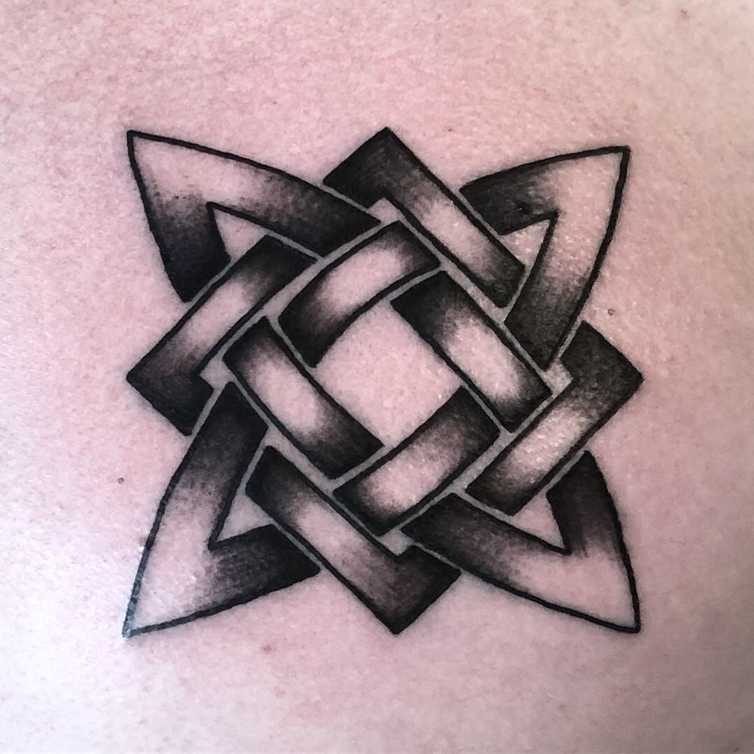 Квадрат сварога тату эскизы