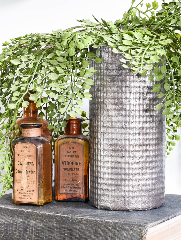 DIY rustic and weathered tin vases
