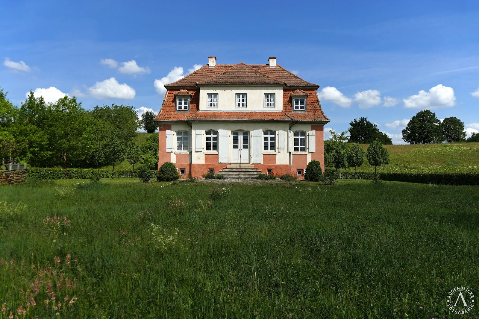 Augenblicke Fotografie Das Jagdschlösschen aus Eyerlohe