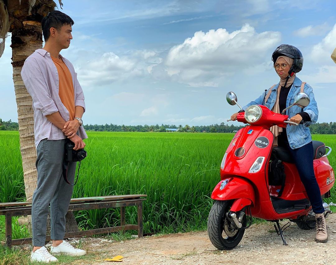 Pelakon Biar Mereka Cemburu Pelakon Biar Mereka Cemburu