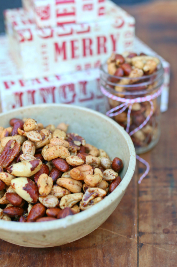 Recipe: Spiced Holiday Nut Mix | 17 Apart