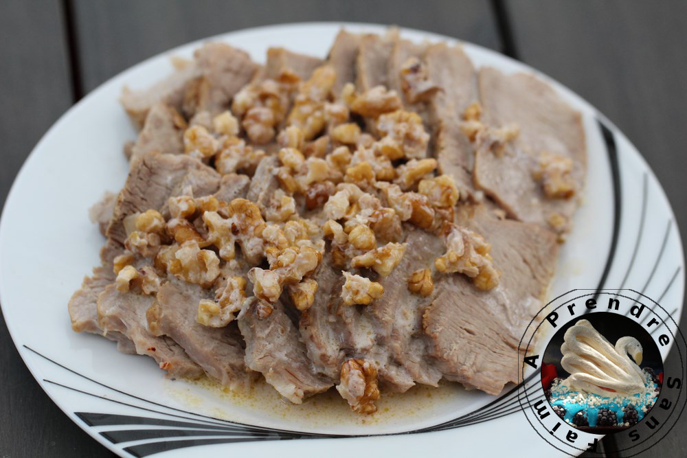 Rôti de veau sauce aux noix | A Prendre Sans Faim
