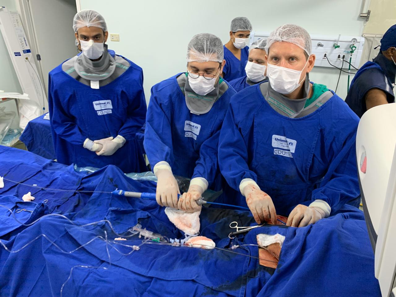 Hospital Unimed realiza procedimento cardiológico inédito no Vale do