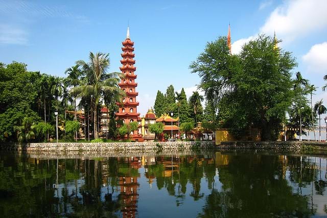Tran Quoc Pagoda (Hanoi)