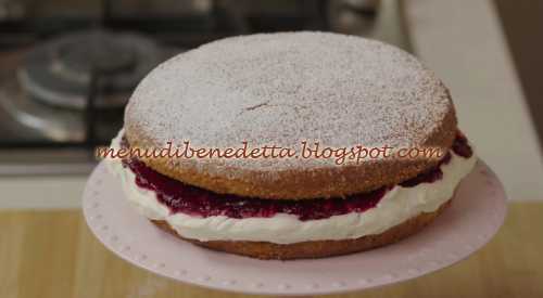 Victoria sponge cake ricetta Benedetta Rossi