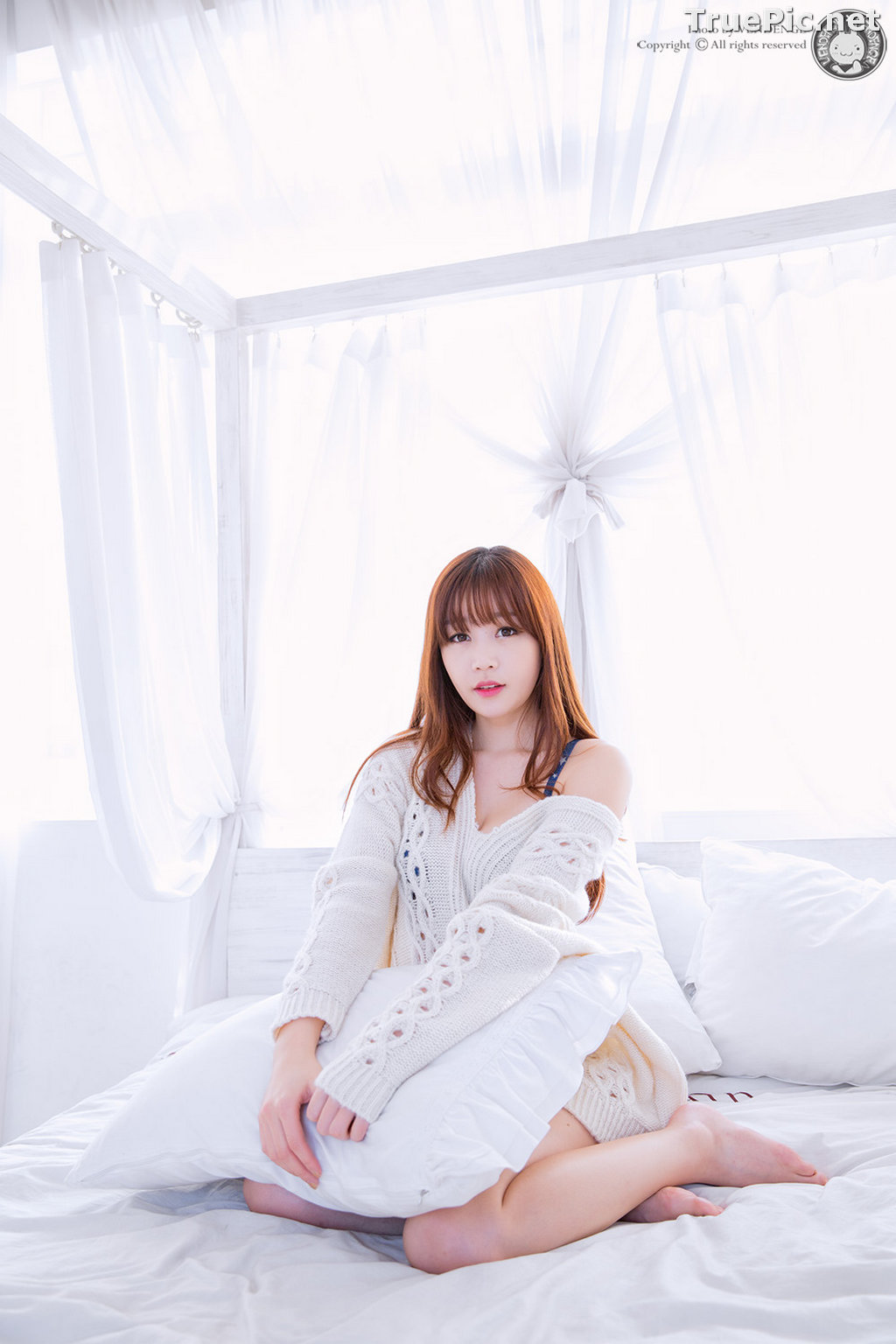 Image Korean Model - Hong Ji Yeon - Cute and Sexy In Studio - TruePic.net - Picture-44