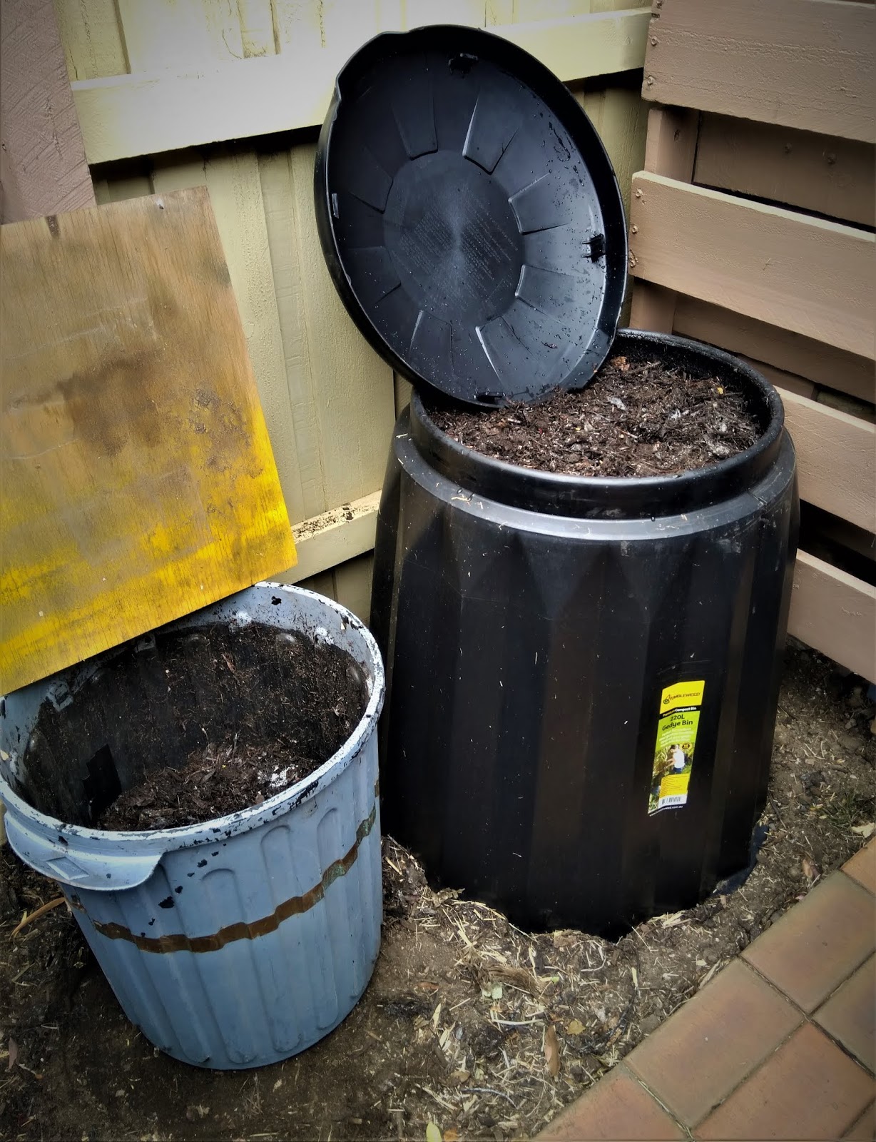 Garden Ecobeds Make Compost in 18 days.