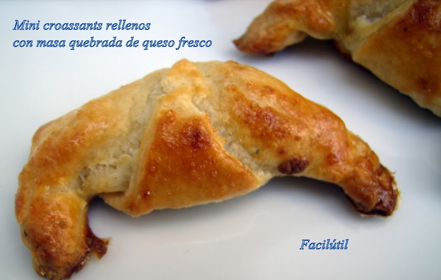 mini-croissants-rellenos-con-masa-quebrada-de-queso