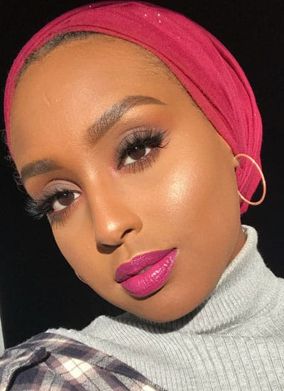 اللون الوردي اللون الوردي